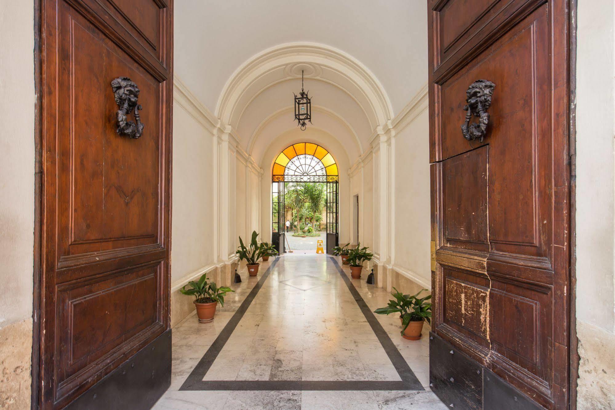 Hotel Maryelen Рим Экстерьер фото